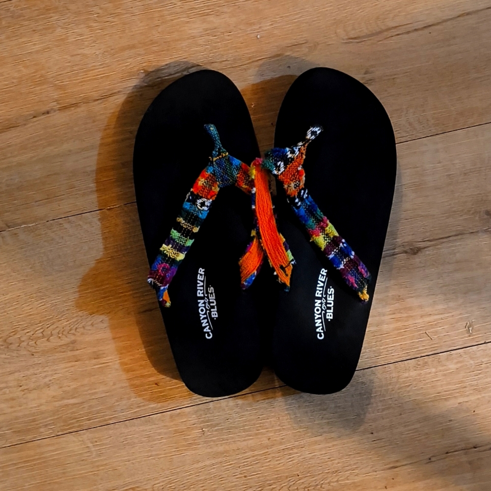 Canyon River Flip Flops